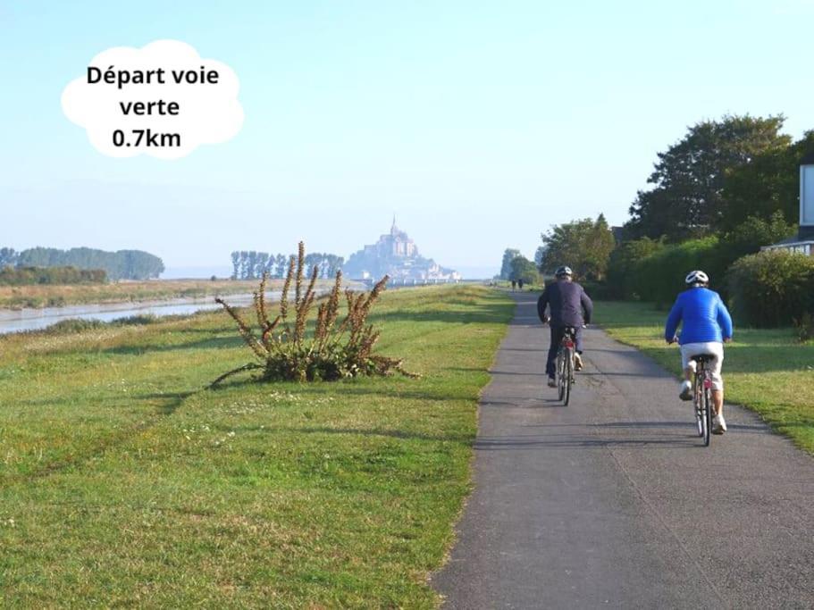 Willa Gite De L'Abri-Cotier 14 Pontorson Zewnętrze zdjęcie